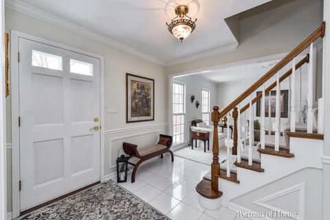 2 S471 White Birch Ln, Wheaton, IL 60189 photo 2