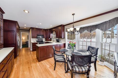 2 S471 White Birch Ln, Wheaton, IL 60189 photo 8