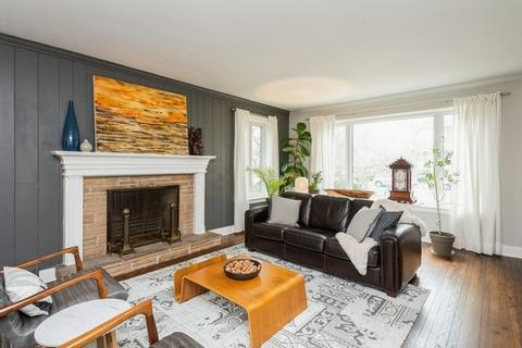 705 Ingleside Pl, Evanston, IL 60201 photo 2