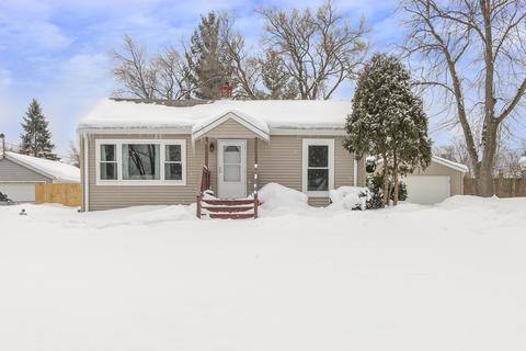 147 Iris Rd, Darien, IL 60561 photo 1