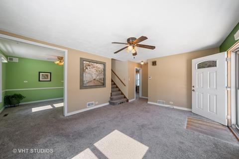 1207 N Eagle St, Naperville, IL 60563 photo 4