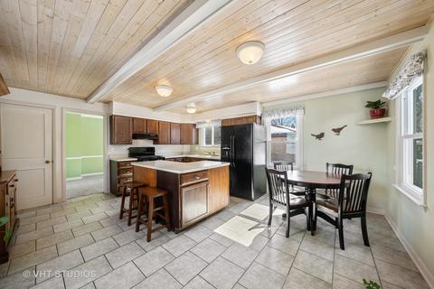 1207 N Eagle St, Naperville, IL 60563 photo 8