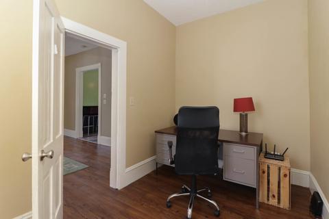 1302 Low St, Bloomington, IL 61701 photo 4