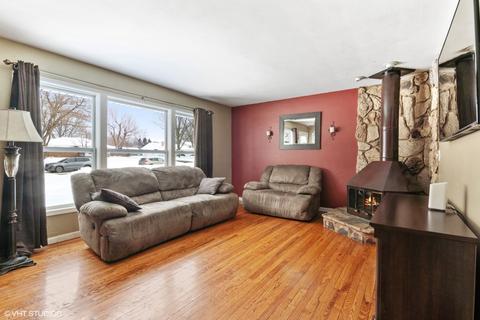 1 Woodview Ln, Algonquin, IL 60102 photo 5