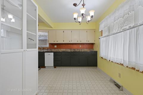 1650 Pine Bluff Rd, Morris, IL 60450 photo 4
