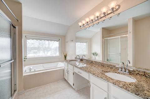 2410 Harbor Ct, Aurora, IL 60504 photo 23