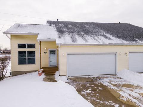 1208 Beacon Hill Ct, Normal, IL 61761 photo 1
