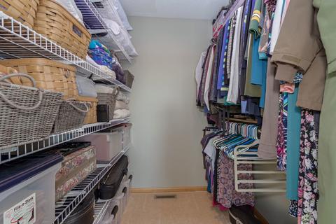 1208 Beacon Hill Ct, Normal, IL 61761 photo 27