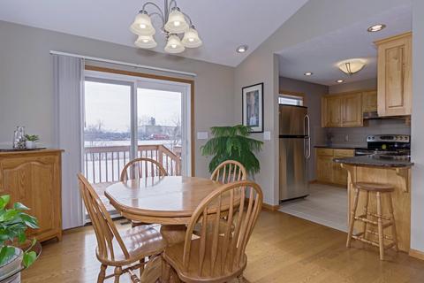 1208 Beacon Hill Ct, Normal, IL 61761 photo 10