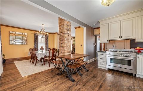 1049 Prospect Blvd, Elgin, IL 60120 photo 14