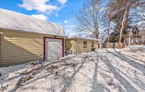 1049 Prospect Blvd, Elgin, IL 60120 photo 34