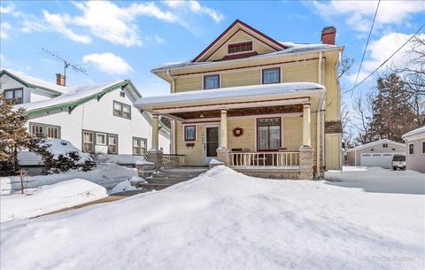 1049 Prospect Blvd, Elgin, IL 60120 photo 4
