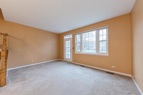 5454 Elizabeth Pl, Rolling Meadows, IL 60008 photo 2