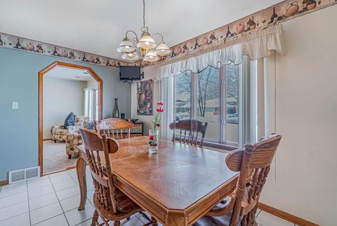 18507 Bock Rd, Lansing, IL 60438 photo 13