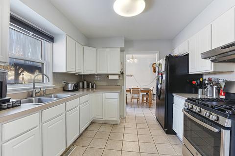 3629 Wallace Ave, Steger, IL 60475 photo 4