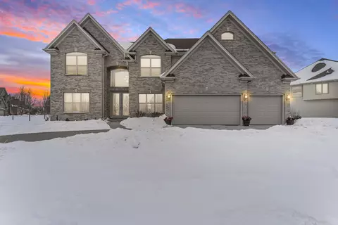 26402 Silverleaf Dr, Plainfield, IL 60585 photo 1