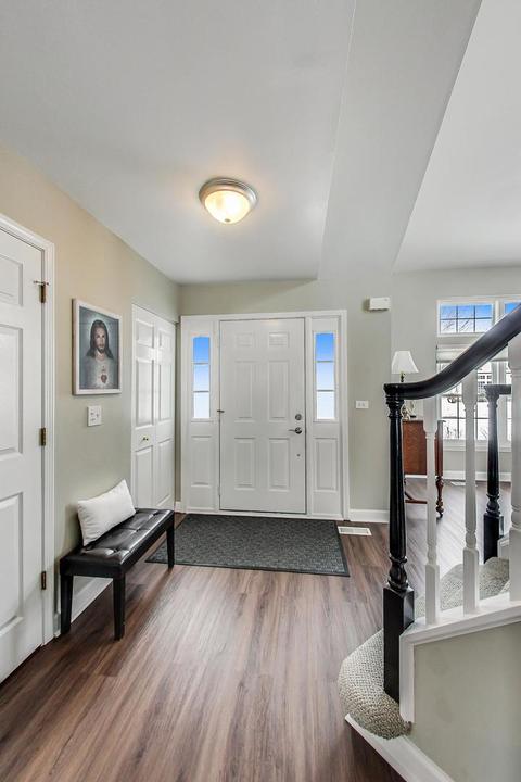 1437 Polo Dr, Bartlett, IL 60103 photo 5