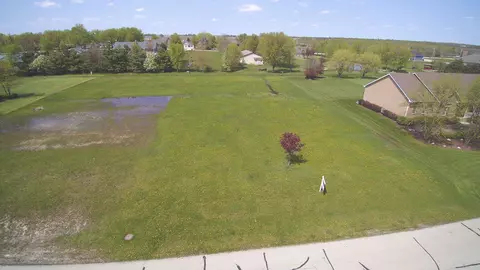 2811 Ninovan Ln, Minooka, IL 60447