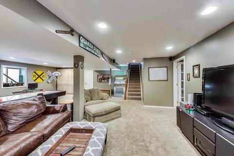 309 Buffalo Dr, Elgin, IL 60124 photo 33