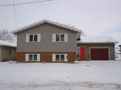 112 Dalzell St, Spring Valley, IL 61362 photo 1