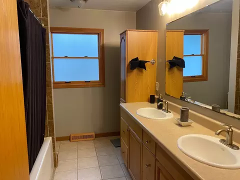 802 25th St, Peru, IL 61354 photo 15