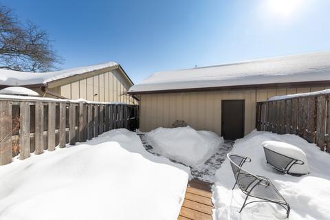 6 Kyle Ct, Willowbrook, IL 60527 photo 18