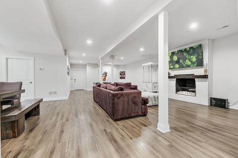 236 E South St, Elmhurst, IL 60126 photo 36