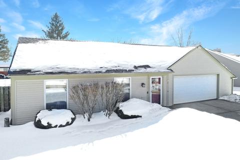 8 Sedgwick Rd, Oswego, IL 60543 photo 2