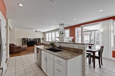 2193 Avalon Dr, Buffalo Grove, IL 60089 photo 18