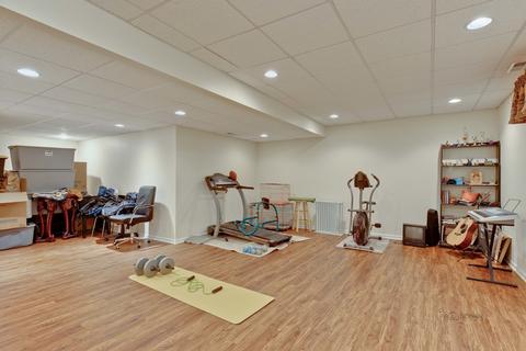 2193 Avalon Dr, Buffalo Grove, IL 60089 photo 40