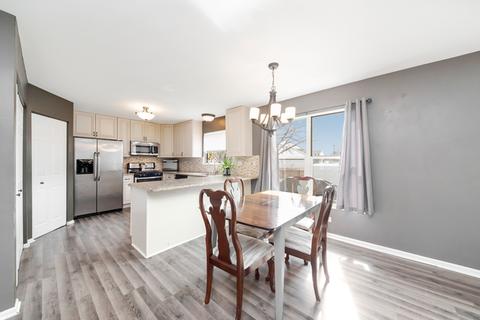 790 Stanford Ln, Carol Stream, IL 60188 photo 5
