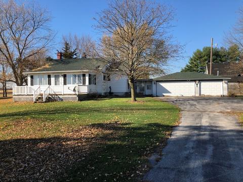 32628 S State Line Rd, Grant Park, IL 60940 photo 1