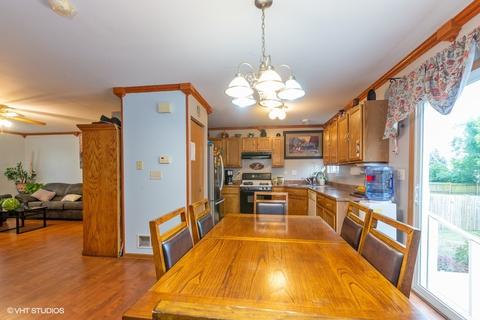 82 E Daisy Ave, Cortland, IL 60112 photo 4