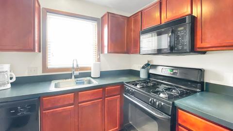 1356 Mc Dowell Rd #103, Naperville, IL 60563 photo 11