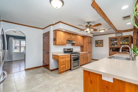 204 Illini Dr, Minooka, IL 60447 photo 6