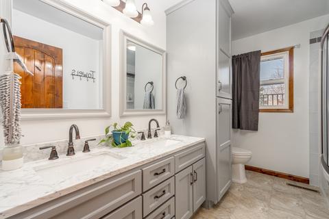 204 Illini Dr, Minooka, IL 60447 photo 18