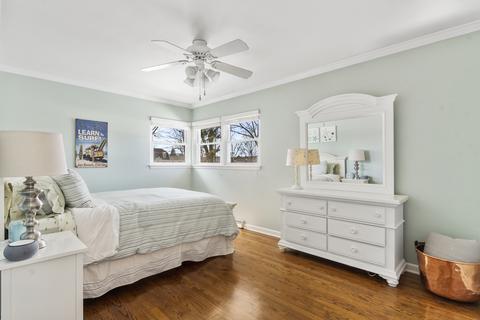 523 S Summit St, Wheaton, IL 60187 photo 12