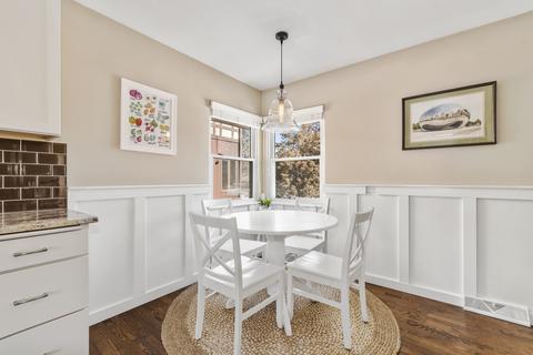 523 S Summit St, Wheaton, IL 60187 photo 7