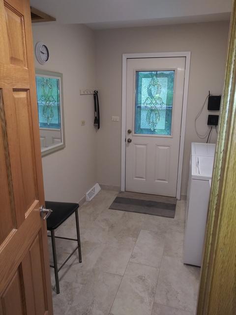 953 Willson Dr, Des Plaines, IL 60016 photo 35
