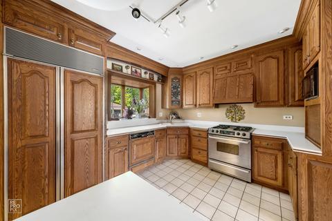 226 S Oak St, Itasca, IL 60143 photo 8