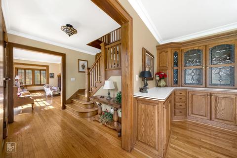 226 S Oak St, Itasca, IL 60143 photo 2