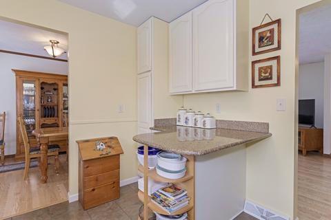 303 Raleigh Ct, Normal, IL 61761 photo 10
