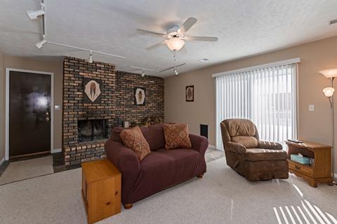 303 Raleigh Ct, Normal, IL 61761 photo 24