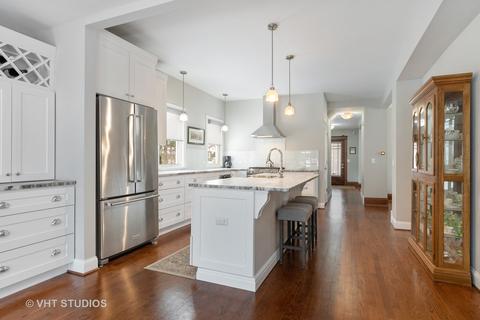 518 E 12th St, Lockport, IL 60441 photo 5