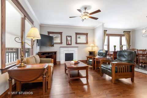 518 E 12th St, Lockport, IL 60441 photo 3