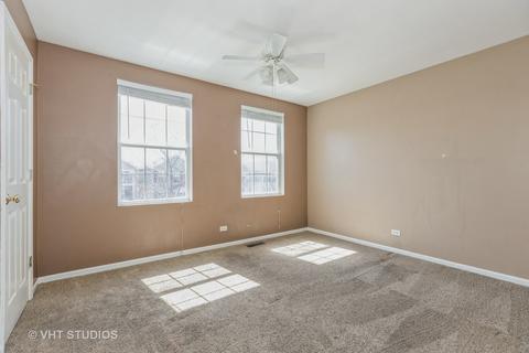 1088 Symphony Dr, Aurora, IL 60504 photo 9
