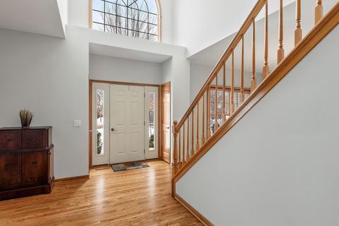 24709 Hanover Ct, Plainfield, IL 60585 photo 4
