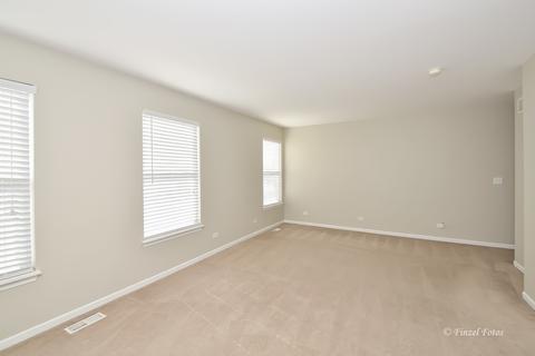 502 Spring Dr, Marengo, IL 60152 photo 13