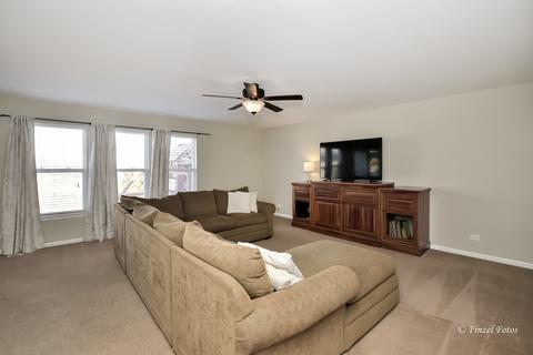 502 Spring Dr, Marengo, IL 60152 photo 5