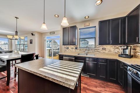 3075 Wickenden Ave, Elgin, IL 60124 photo 13